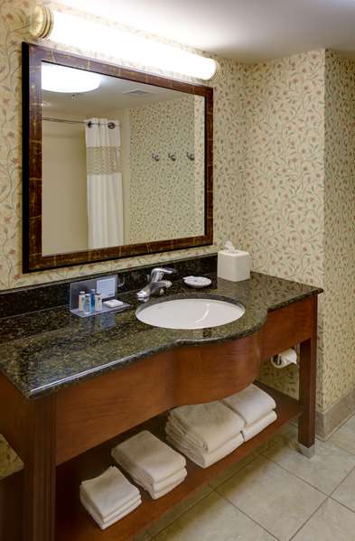  - Hampton Inn & Suites Polaris Columbus - I-71, Exit 121