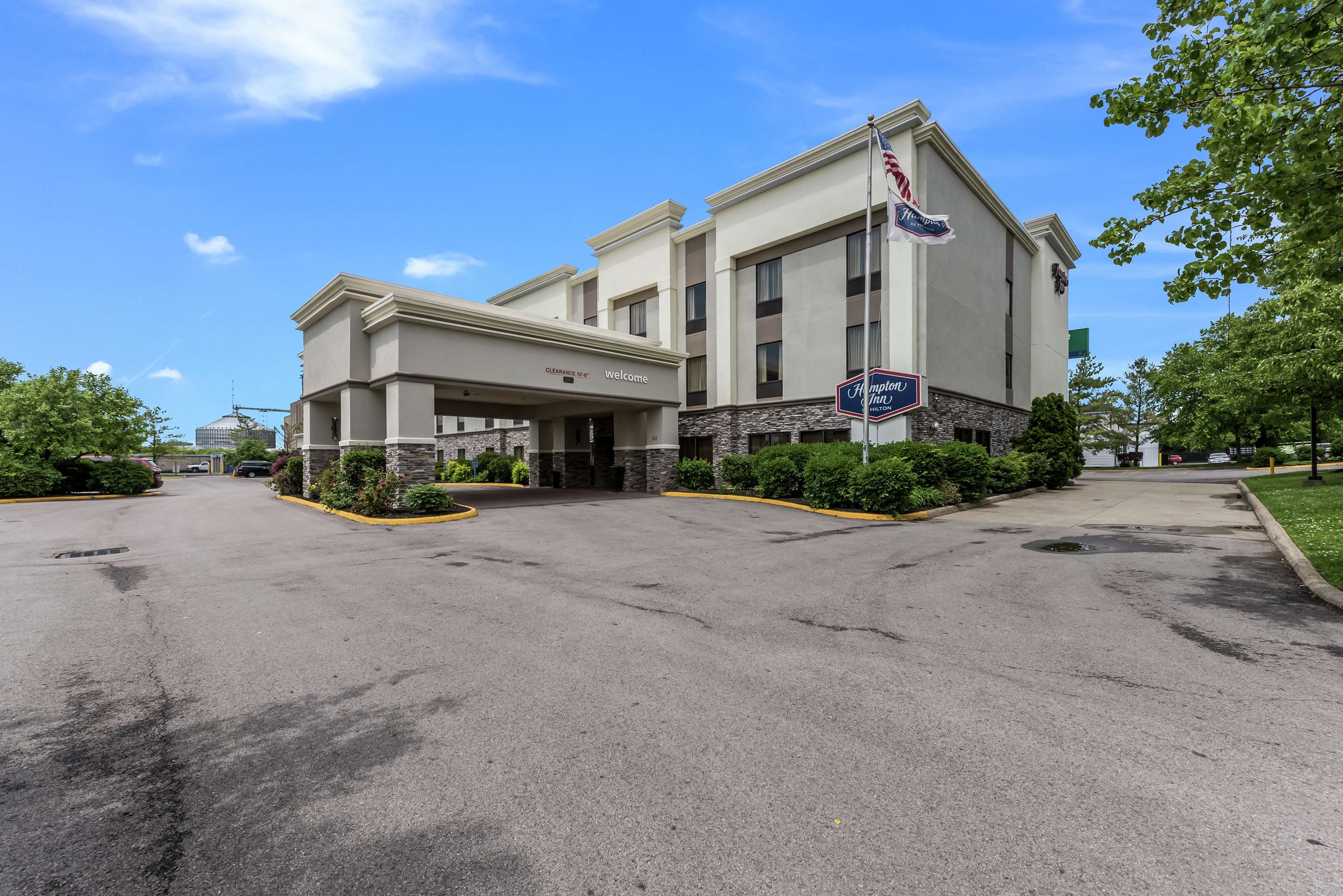 Exterior | Hampton Inn Columbus I-70E/Hamilton Road