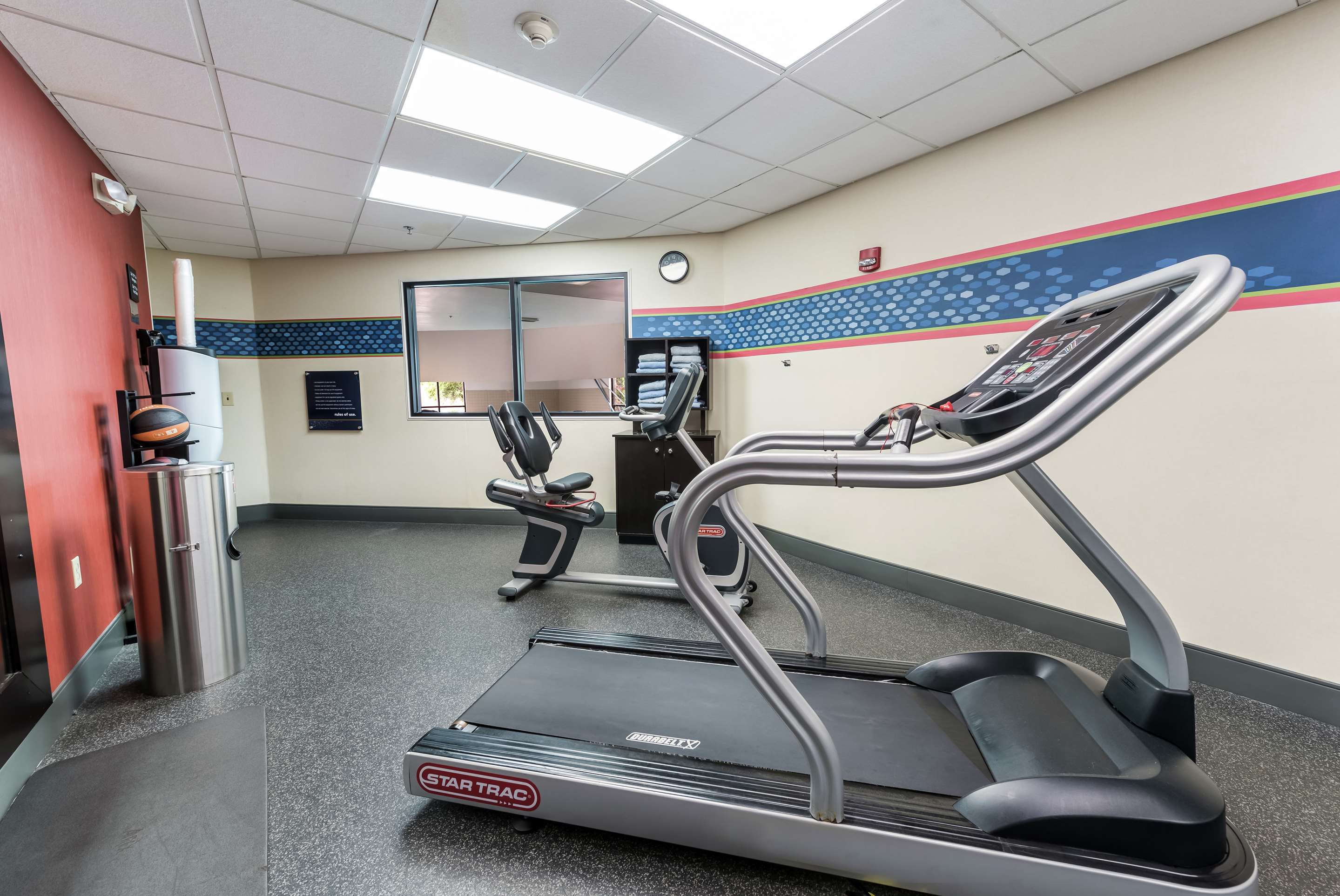 Health club fitness center gym | Hampton Inn Columbus I-70E/Hamilton Road