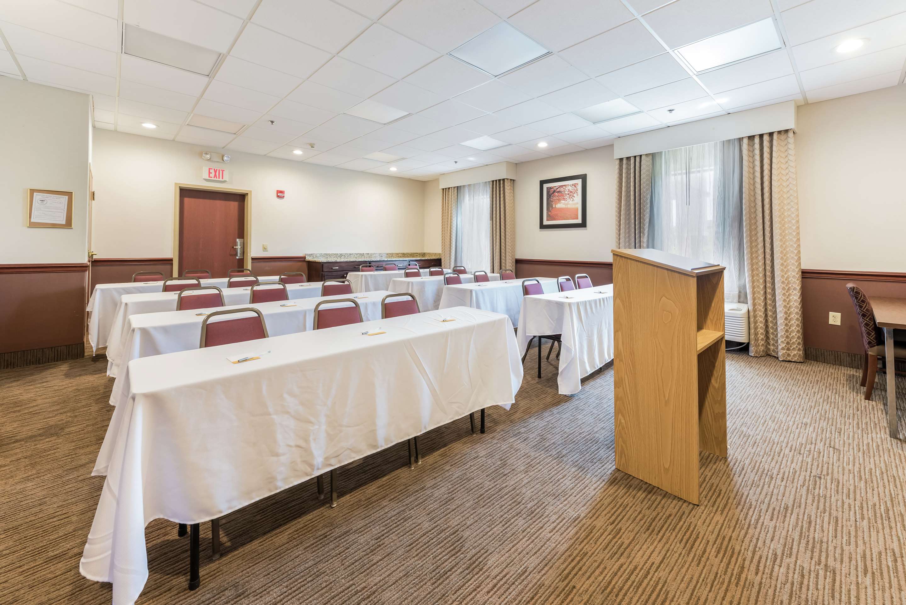 Meeting Room | Hampton Inn Columbus I-70E/Hamilton Road
