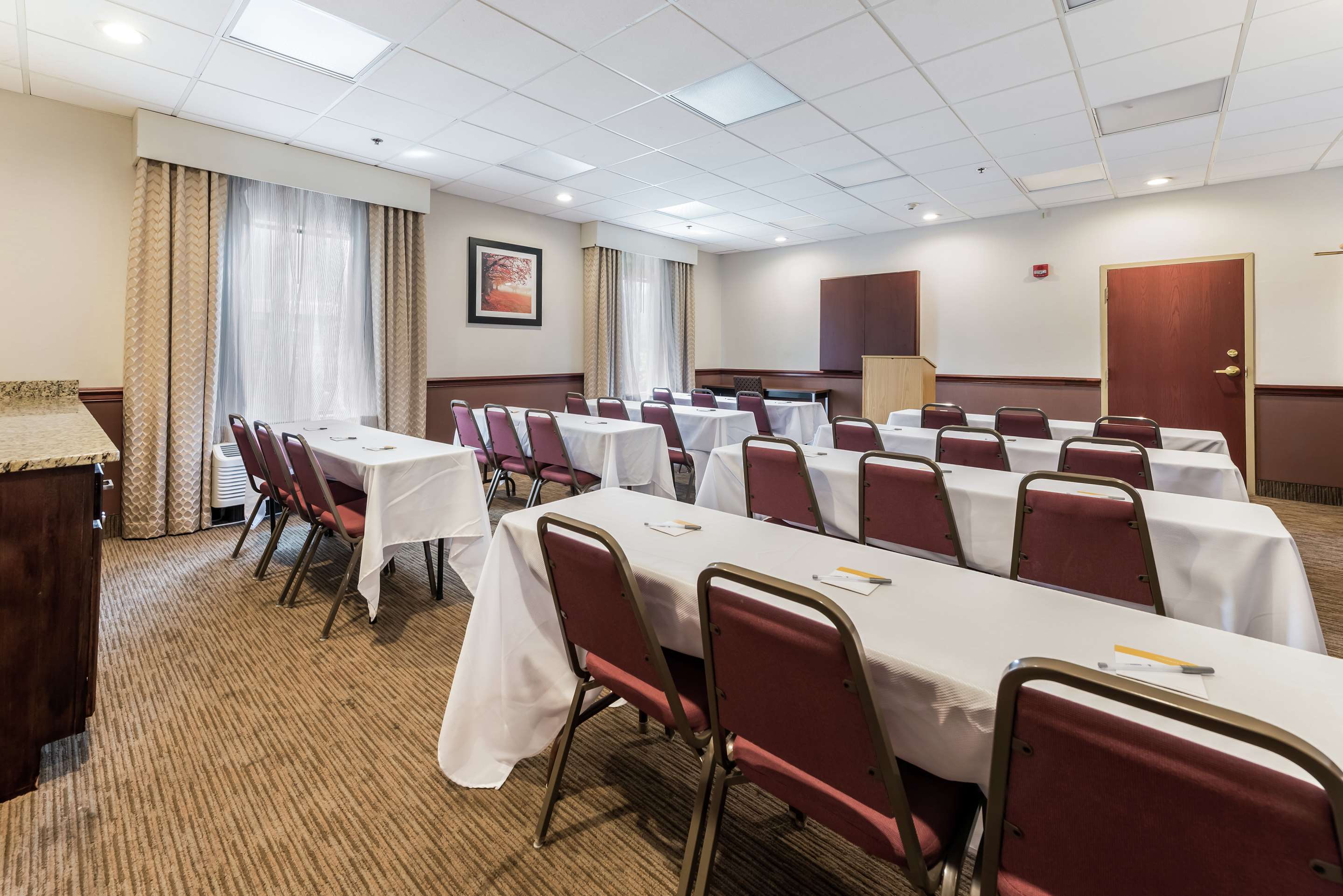 Meeting Room | Hampton Inn Columbus I-70E/Hamilton Road