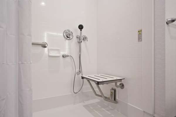  - Hampton Inn & Suites University Area Columbus