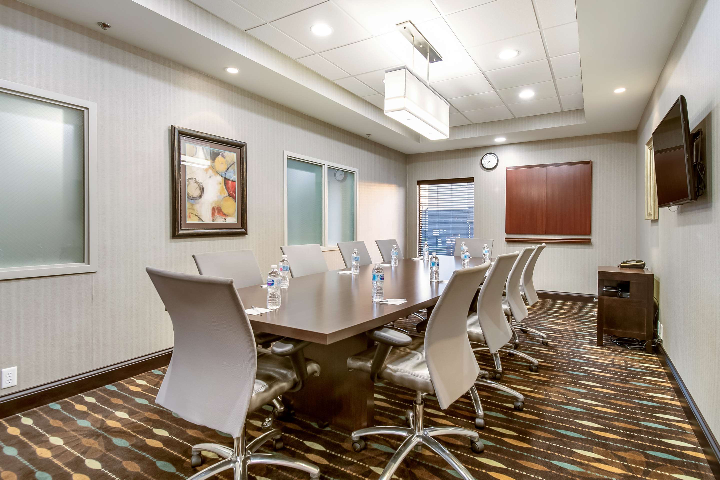 Meeting Room | Hampton Inn West