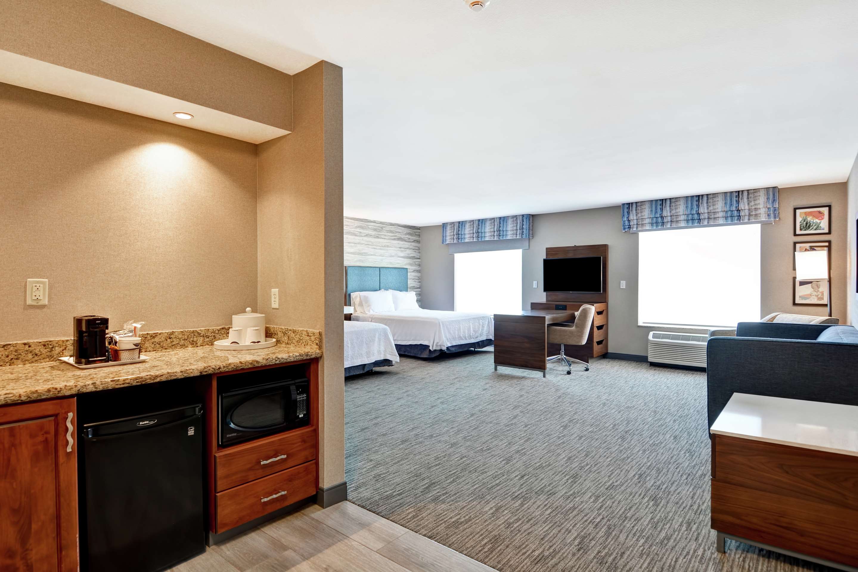 Guest room