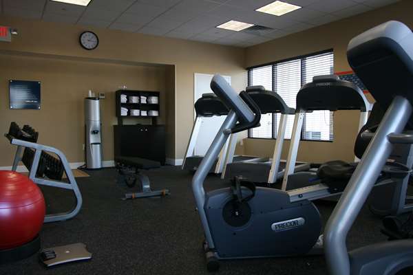Fitness/ Exercise Room - Hampton Inn Commack - I-495, Exits 52 & 53