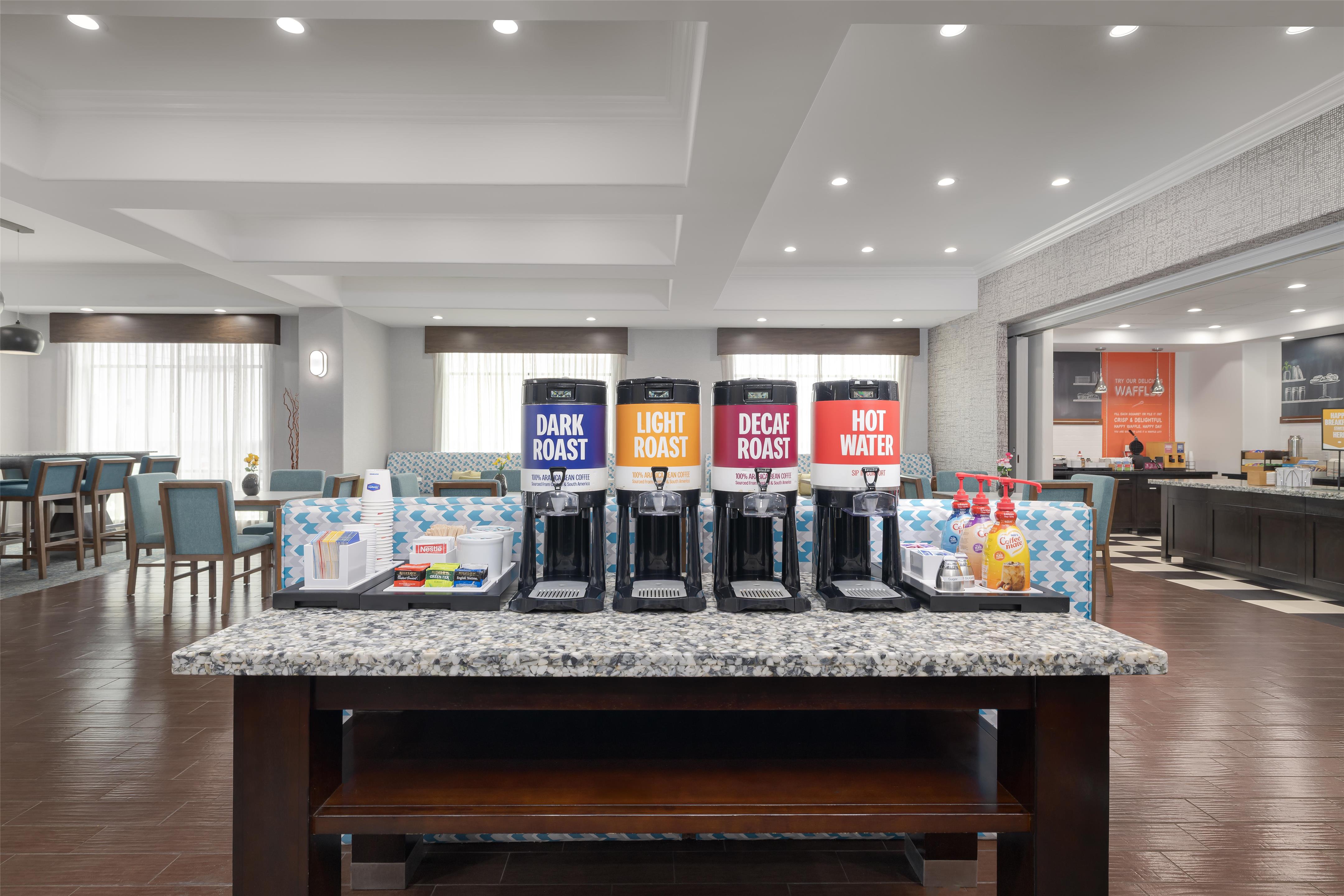 Restaurant | Hampton Inn Cotulla