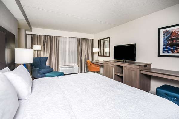  - Hampton Inn Clifton Park - I-87, Exit 9