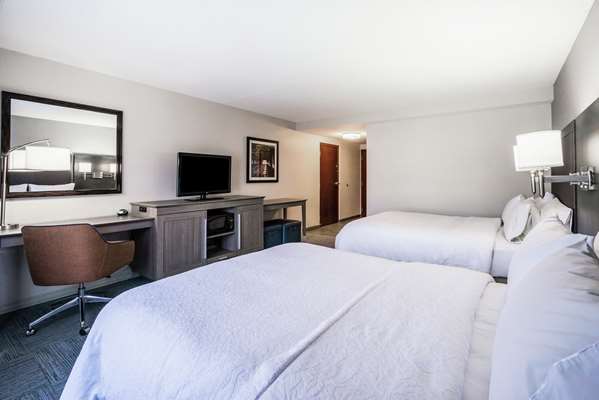  - Hampton Inn Clifton Park - I-87, Exit 9