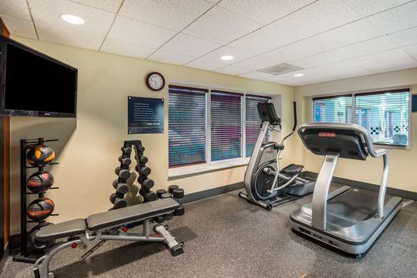 Fitness/ Exercise Room - Hampton Inn Clifton Park - I-87, Exit 9