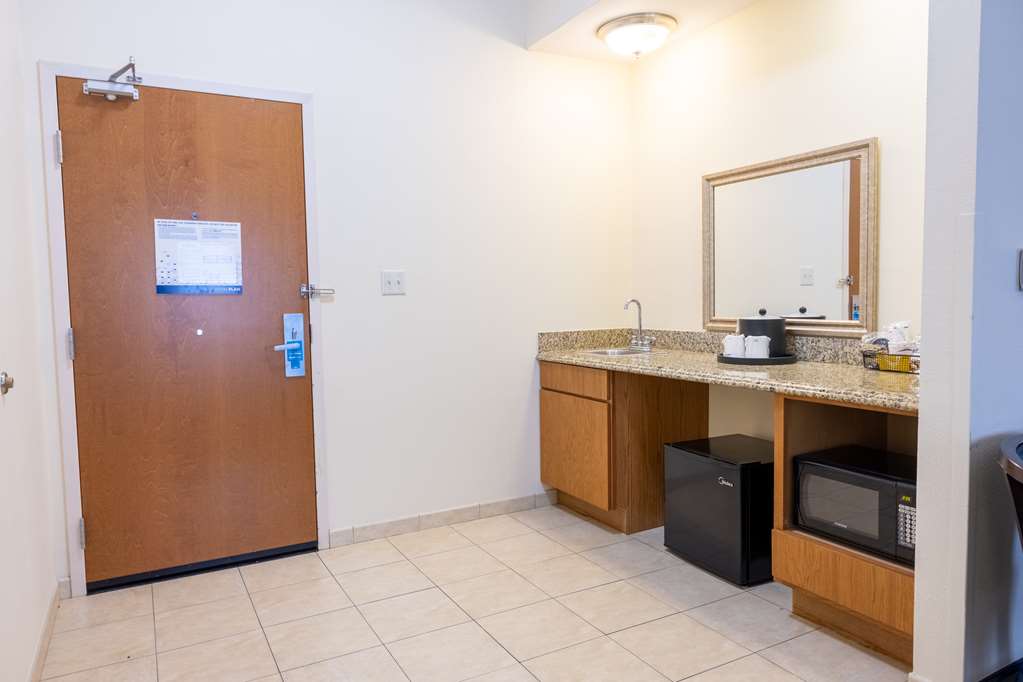 Hampton Inn by Hilton Alice Room Type - 1 KN ACC RI SHWR STE NS