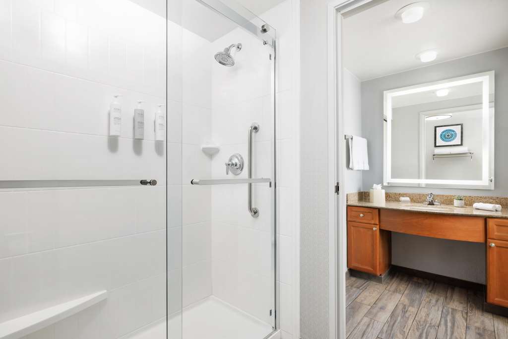 Homewood Suites Corpus Christi Room Type - 1KG 2QN 2BDRM STE NONSMK