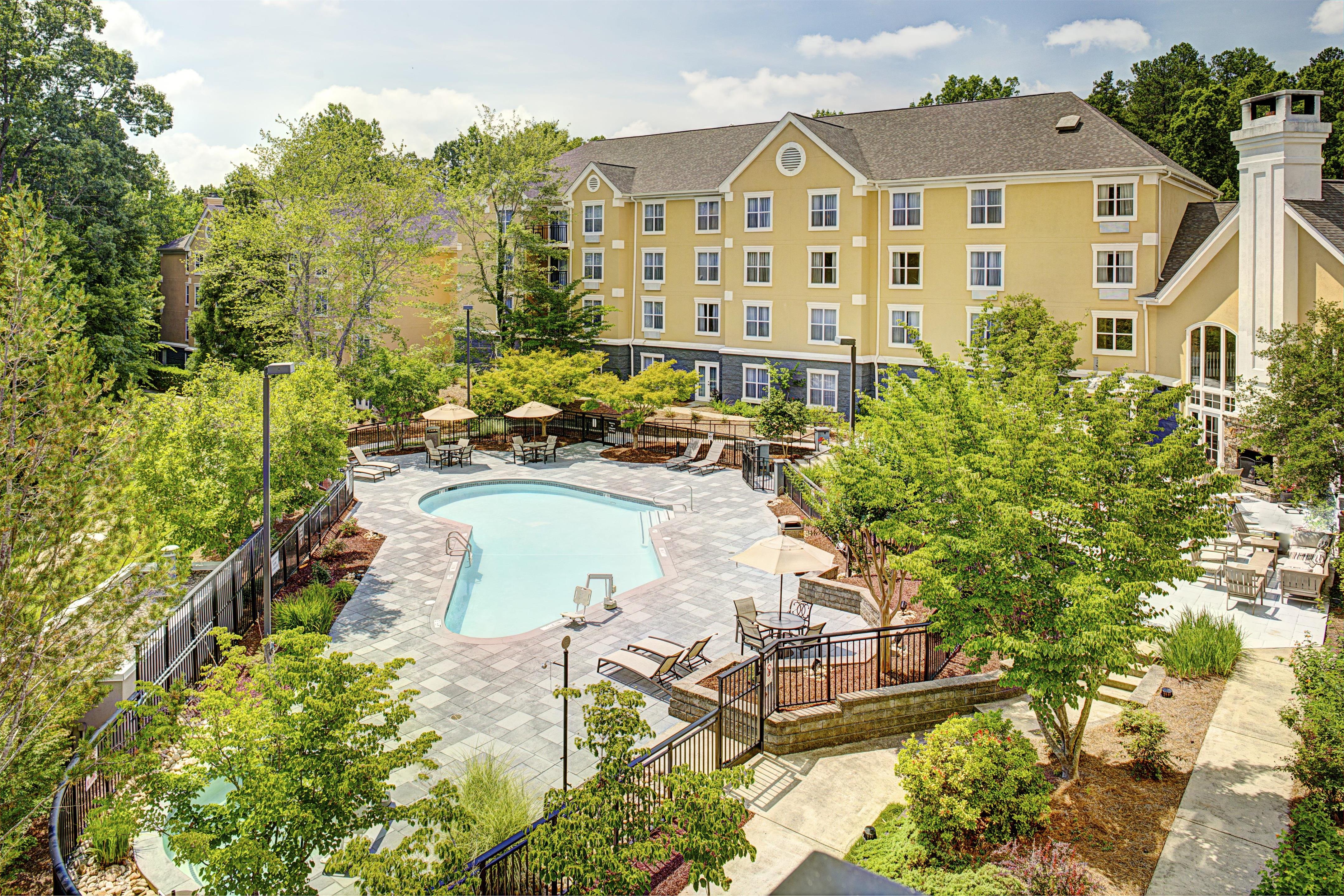 Pool | Homewood Suites by Hilton Raleigh/Cary