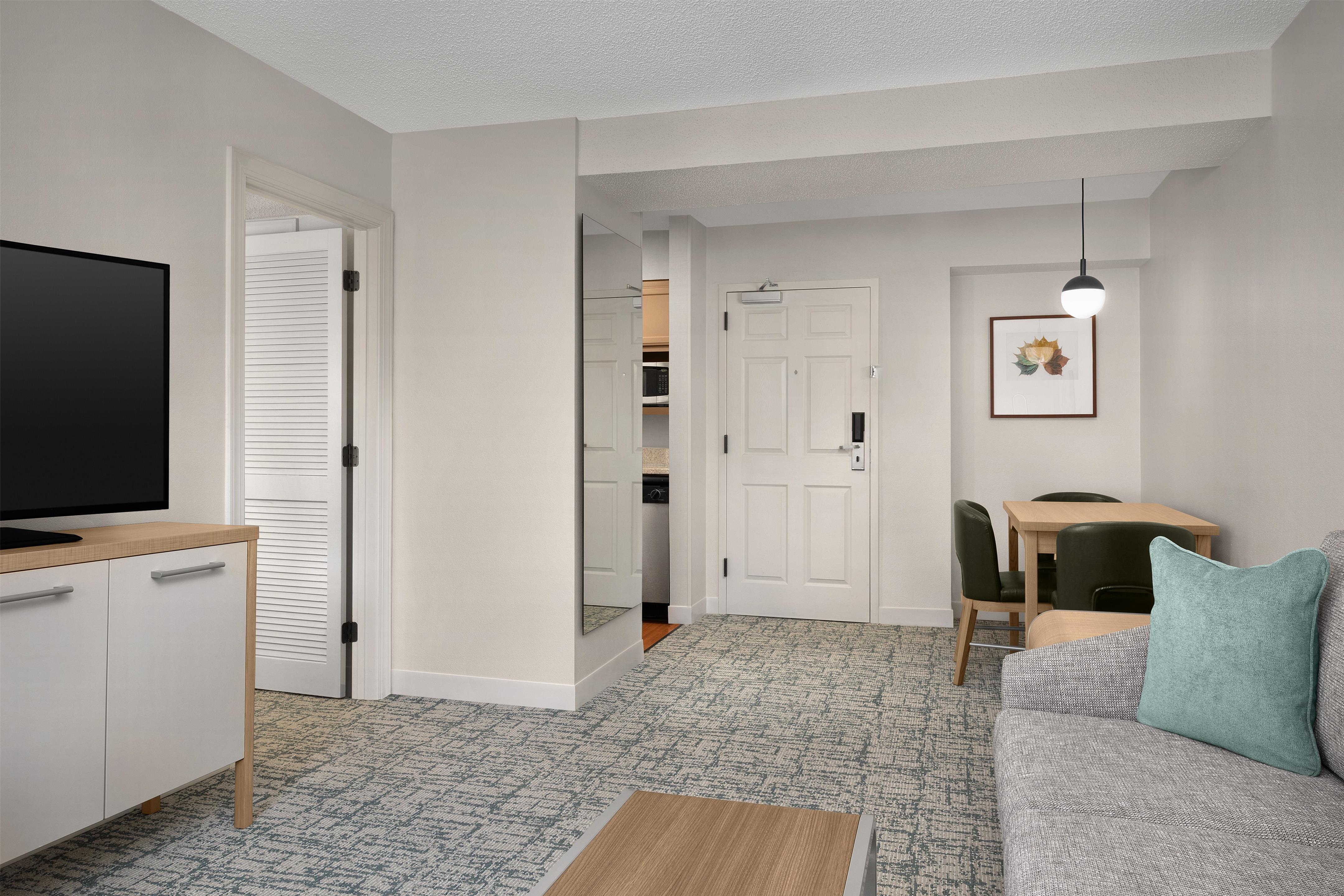 Guest room