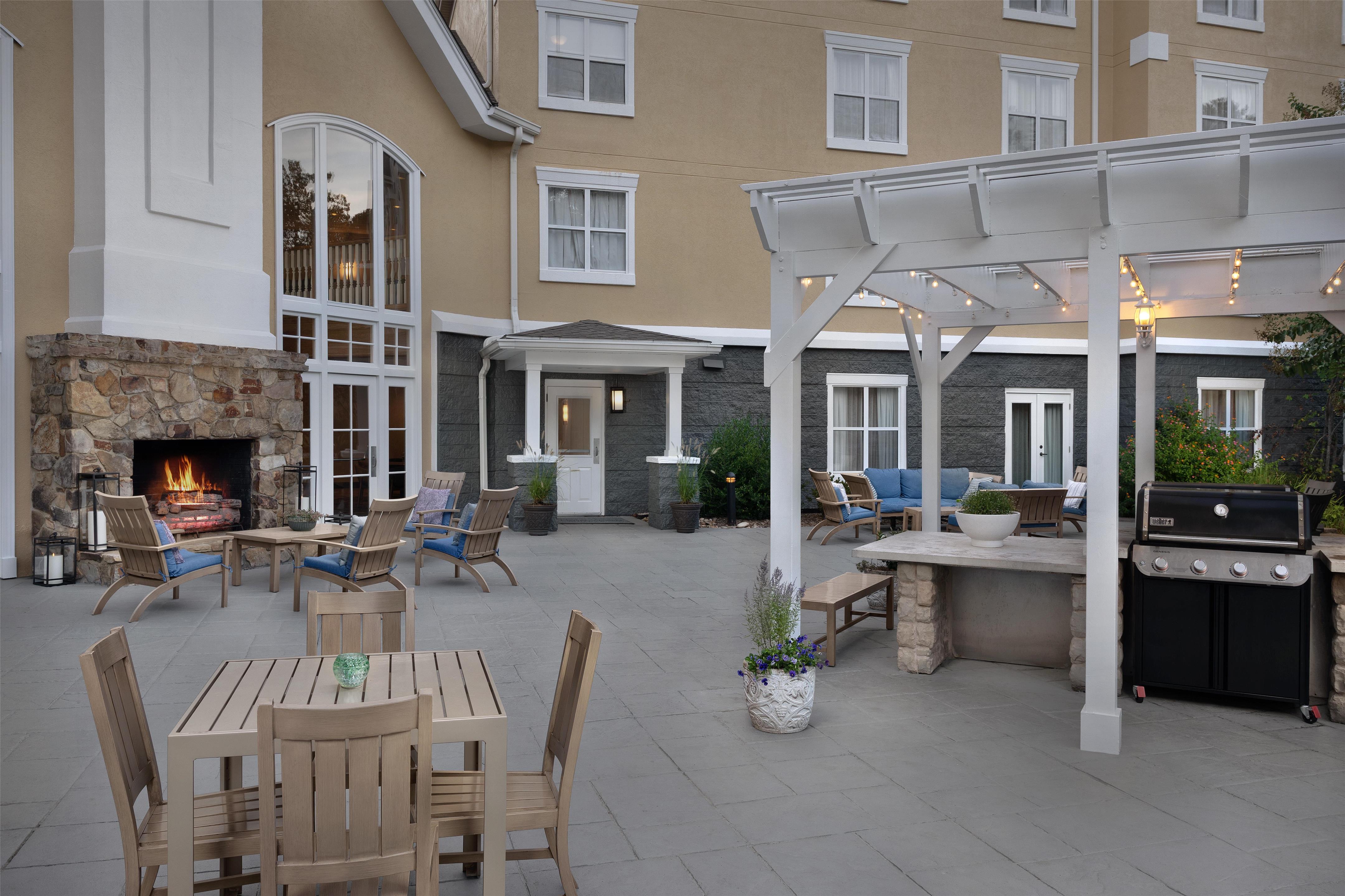 Exterior | Homewood Suites by Hilton Raleigh/Cary