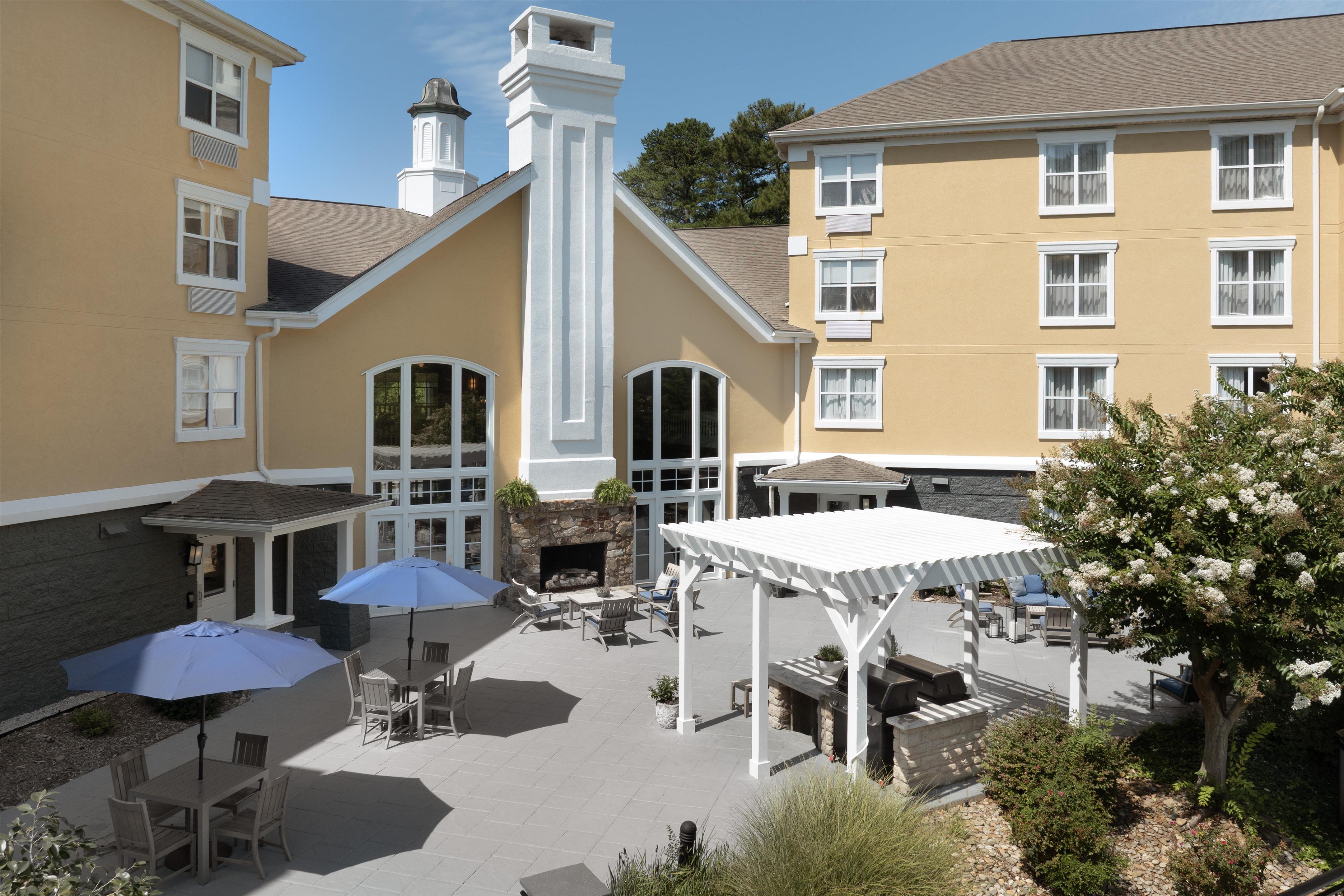 Exterior | Homewood Suites by Hilton Raleigh/Cary
