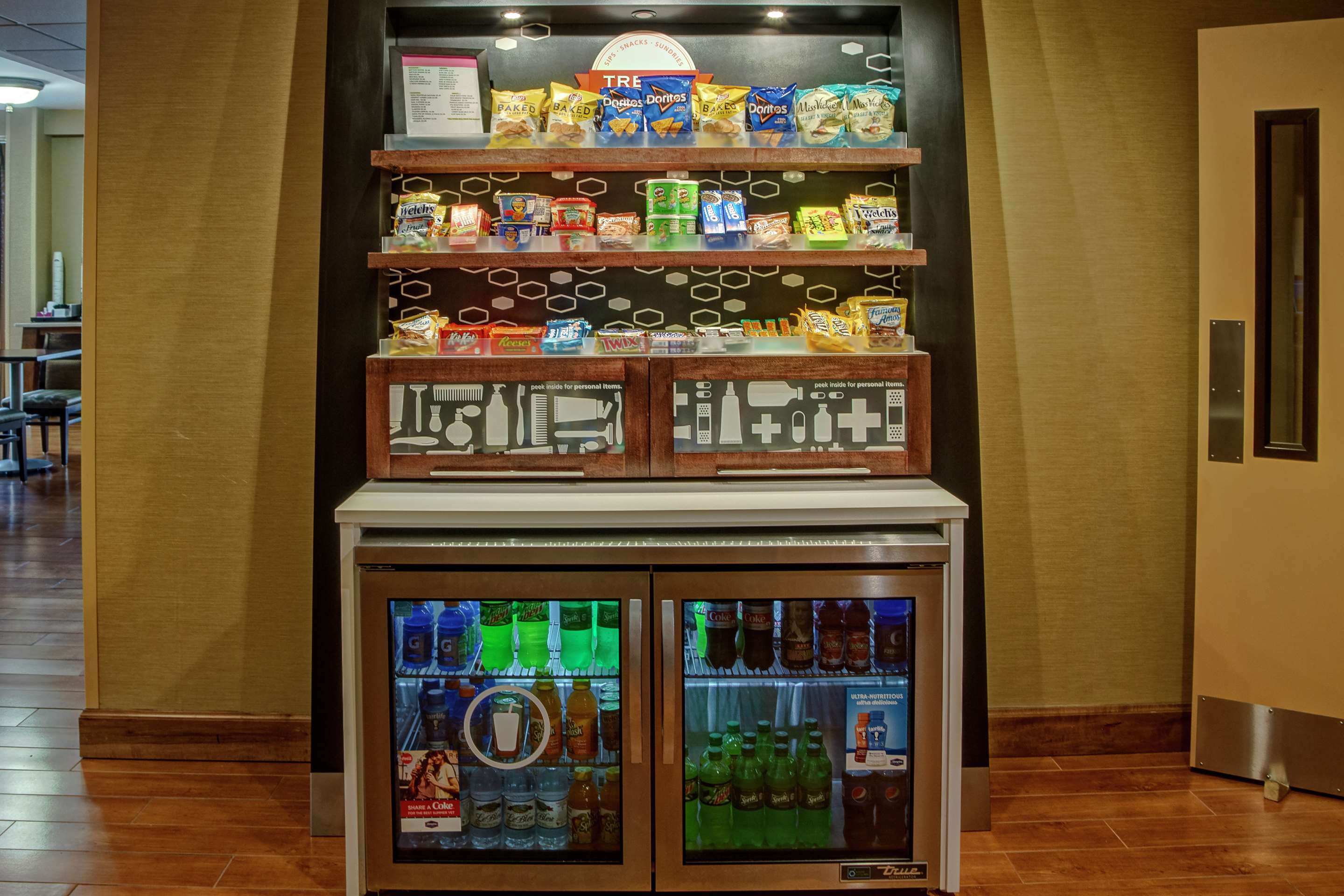 Breakfast Area | Hampton Inn Raleigh/Cary