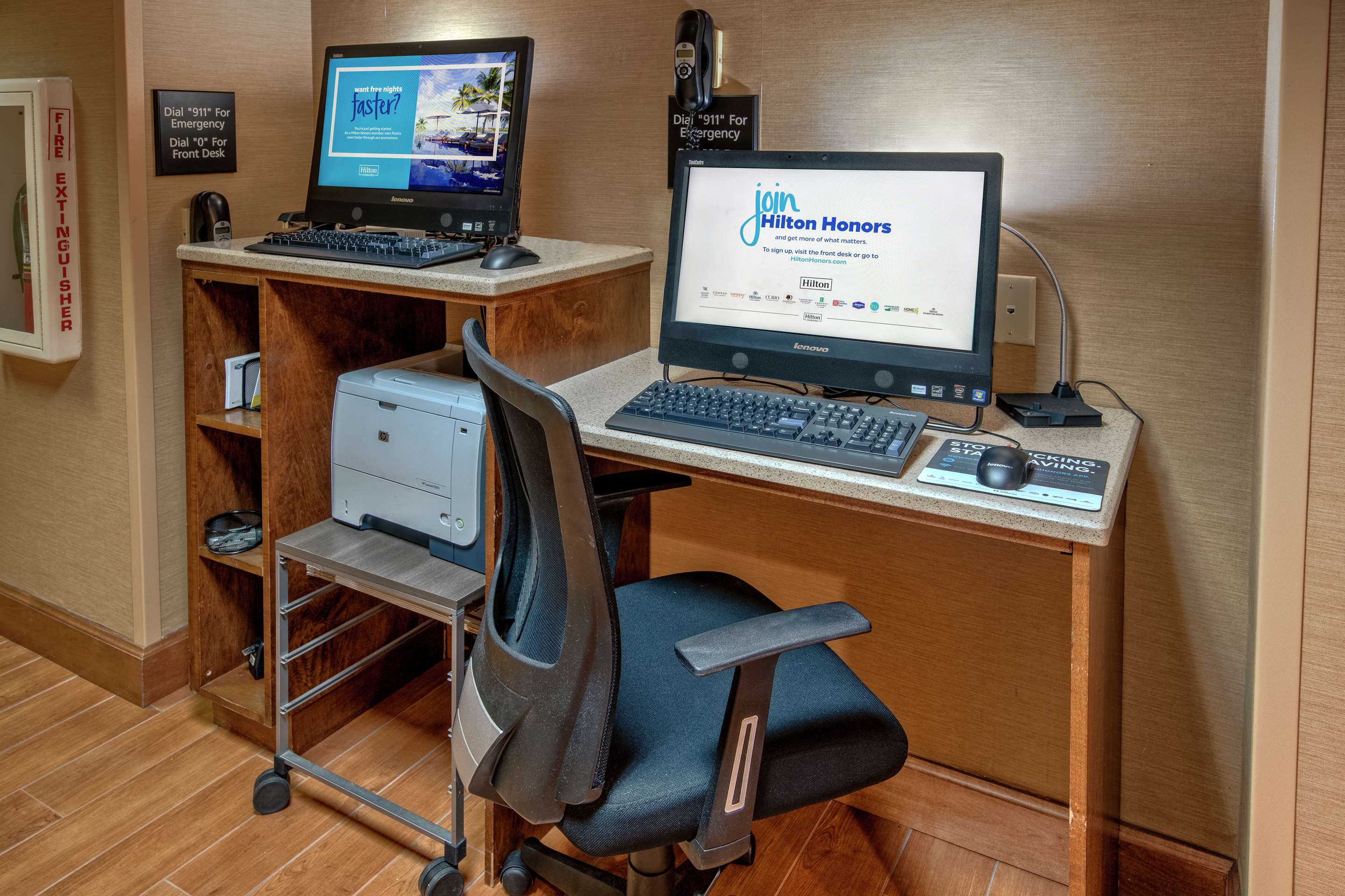 Business Center | Hampton Inn Raleigh/Cary