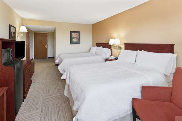  - Hampton Inn North Columbus