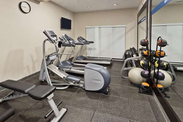 Fitness/ Exercise Room - Hampton Inn & Suites Phenix City