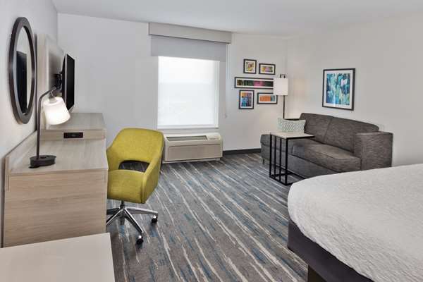  - Hampton Inn & Suites Phenix City