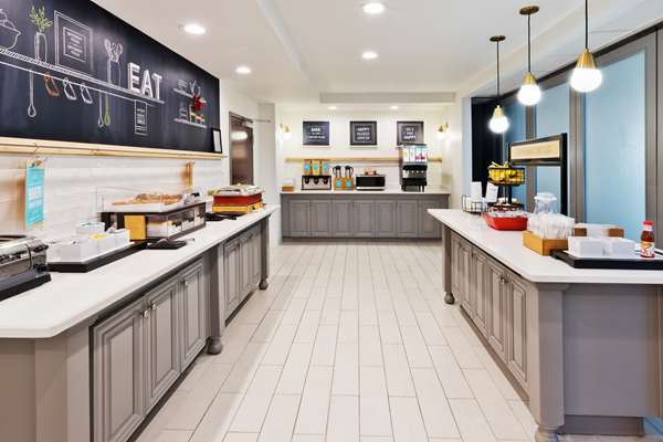 Amenities - Hampton Inn & Suites Phenix City