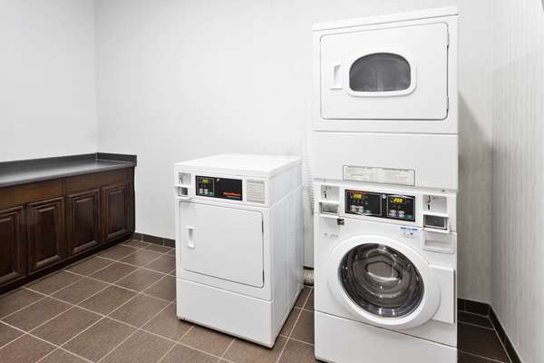  - Hampton Inn & Suites Phenix City