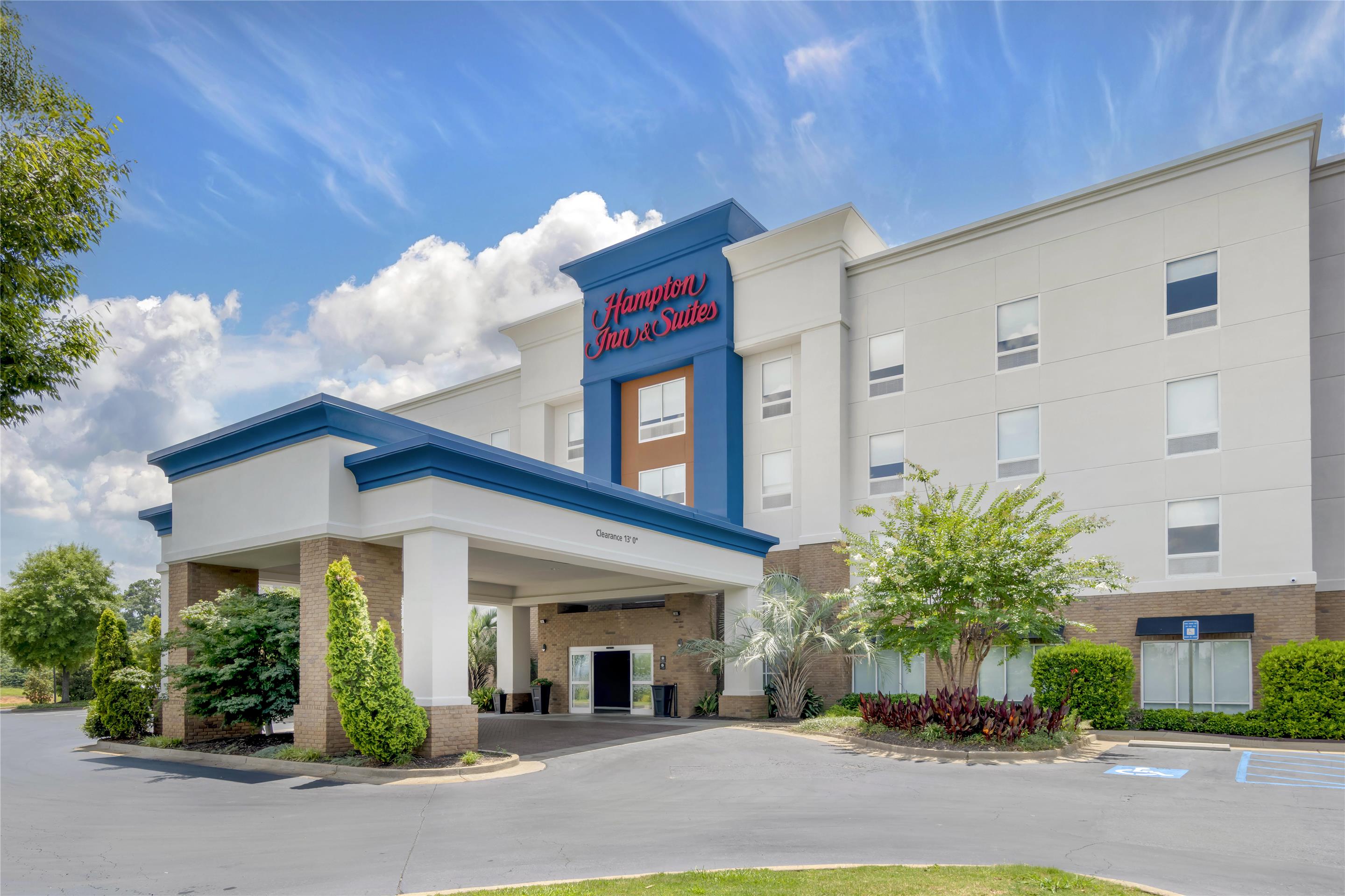 Exterior | Hampton Inn & Suites Phenix City- Columbus Area