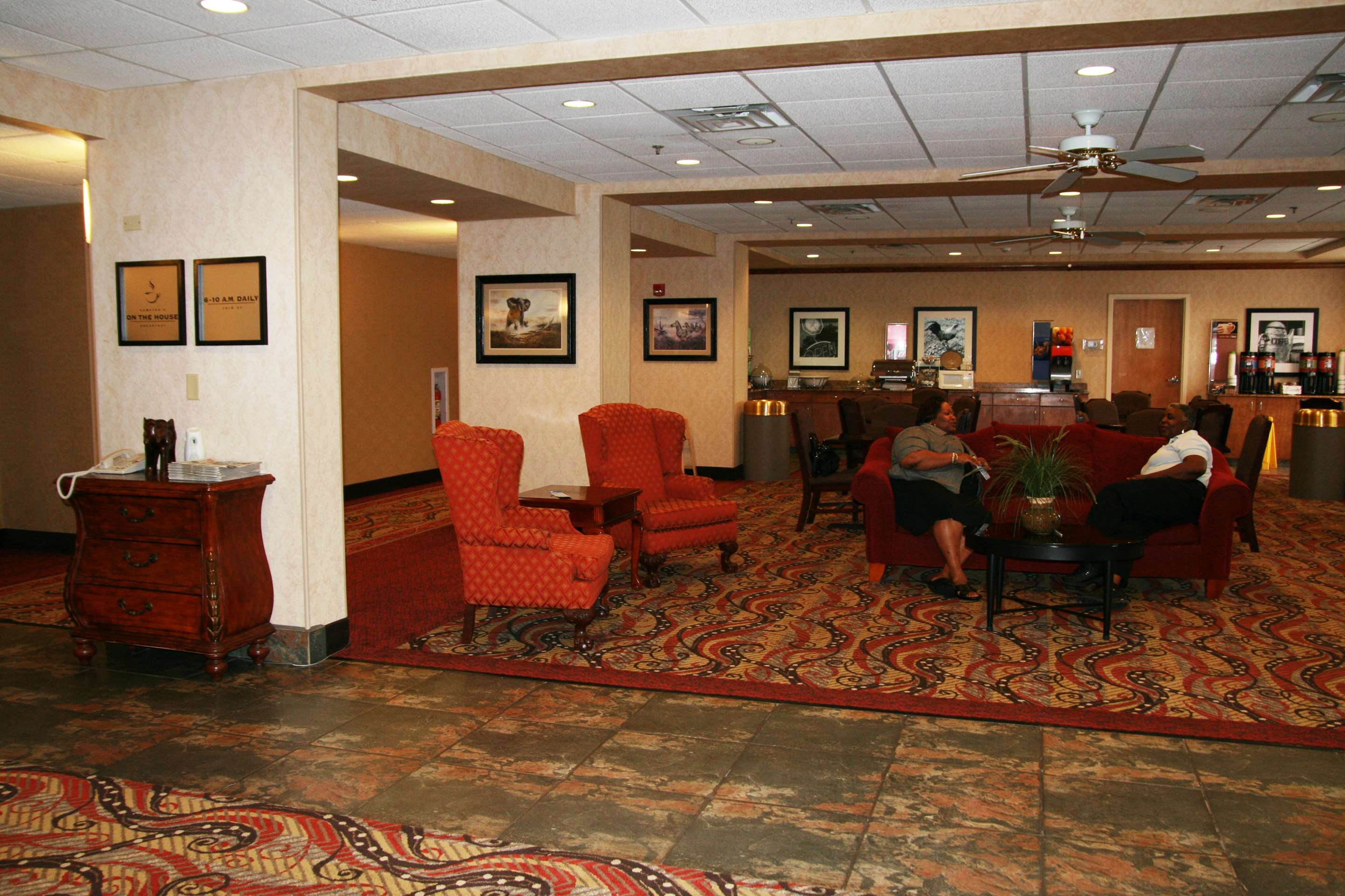 Reception | Hampton Inn Canton
