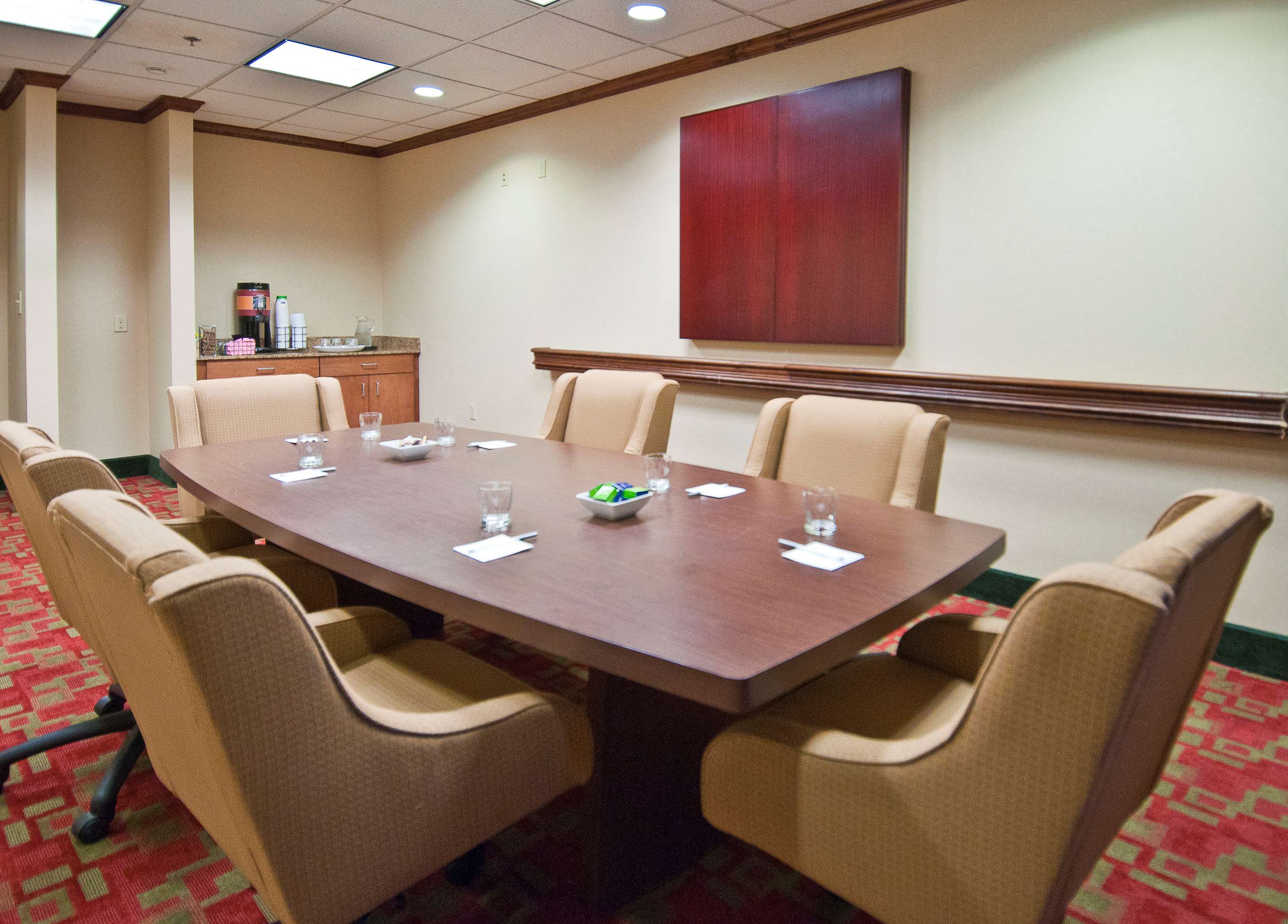 Meeting Room | Hampton Inn Canton