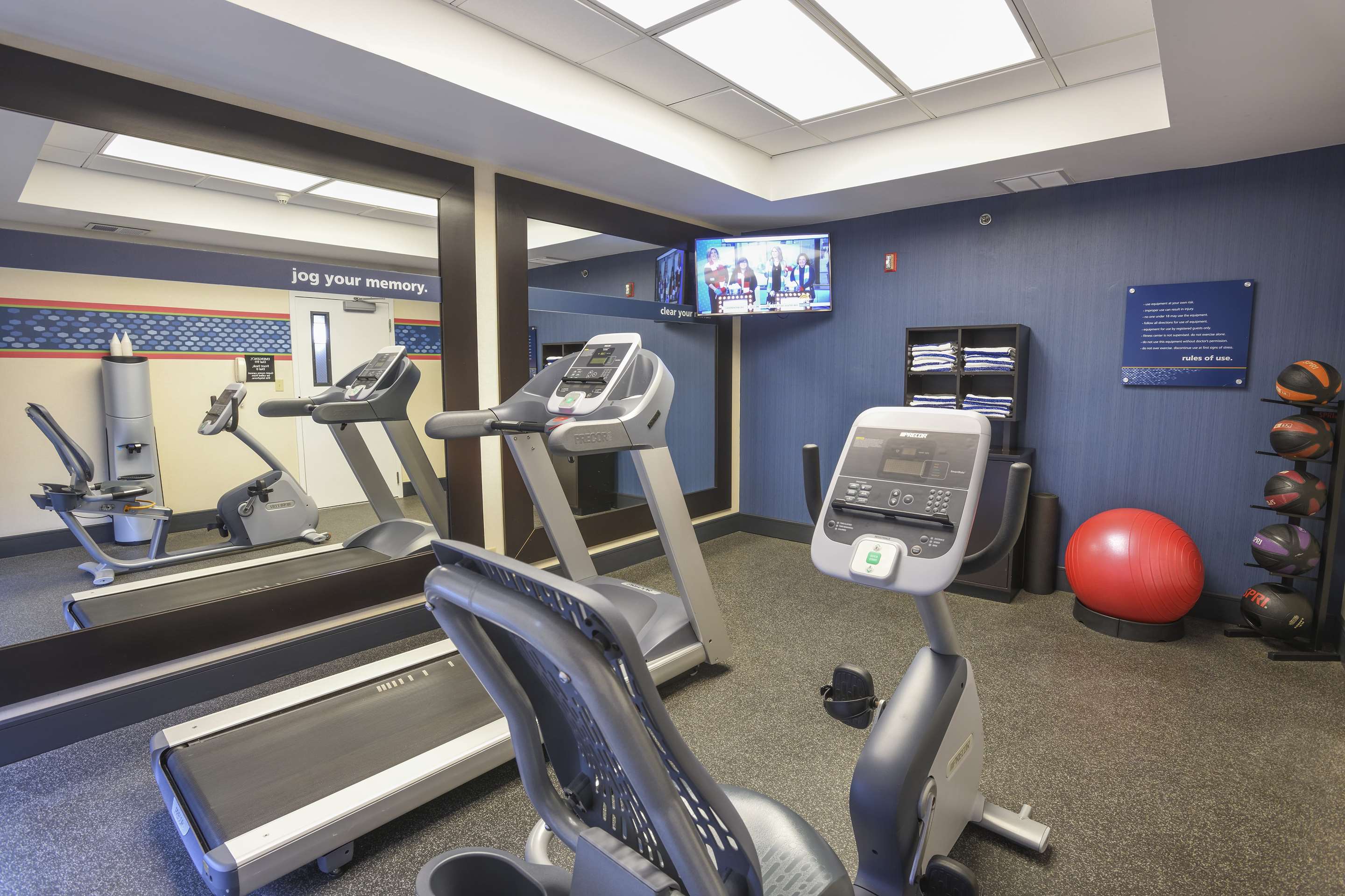 Health club fitness center gym | Hampton Inn Cincinnati-Eastgate