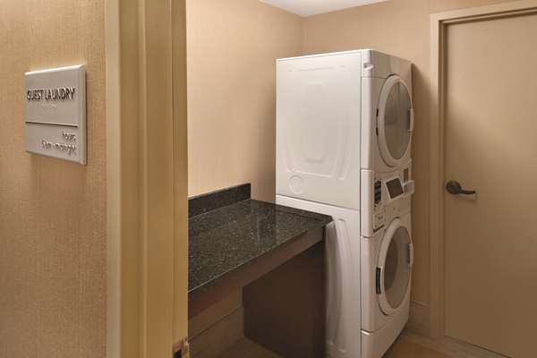  - Hampton Inn Mason - I-71, Exit 25