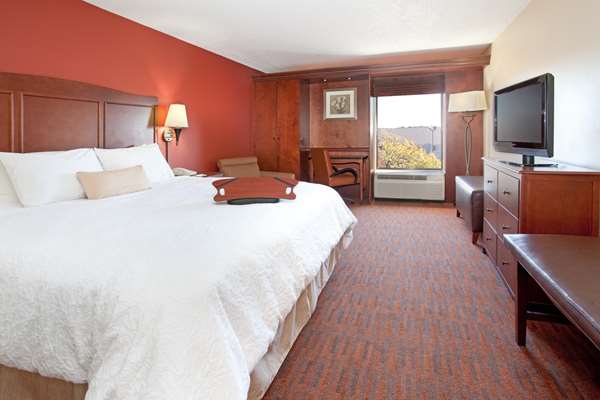  - Hampton Inn Mason - I-71, Exit 25