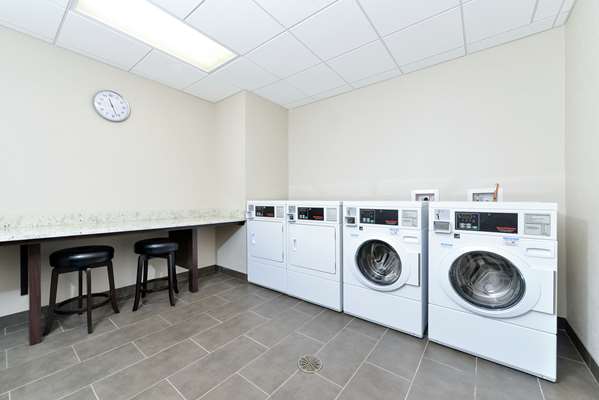  - Homewood Suites by Hilton Mason - I-71, Exit 19