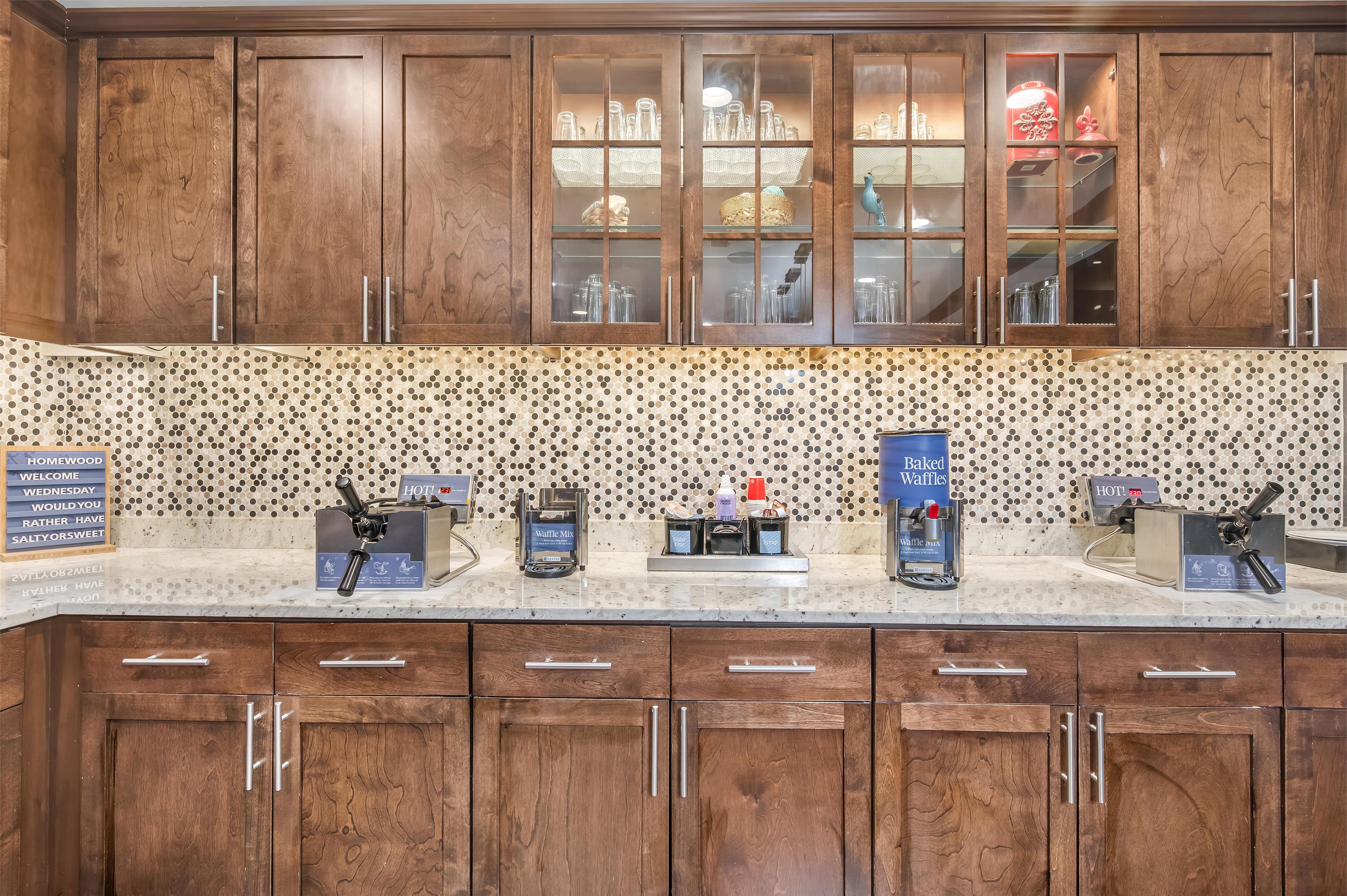 Breakfast Area | Homewood Suites By Hilton Cincinnati Mason
