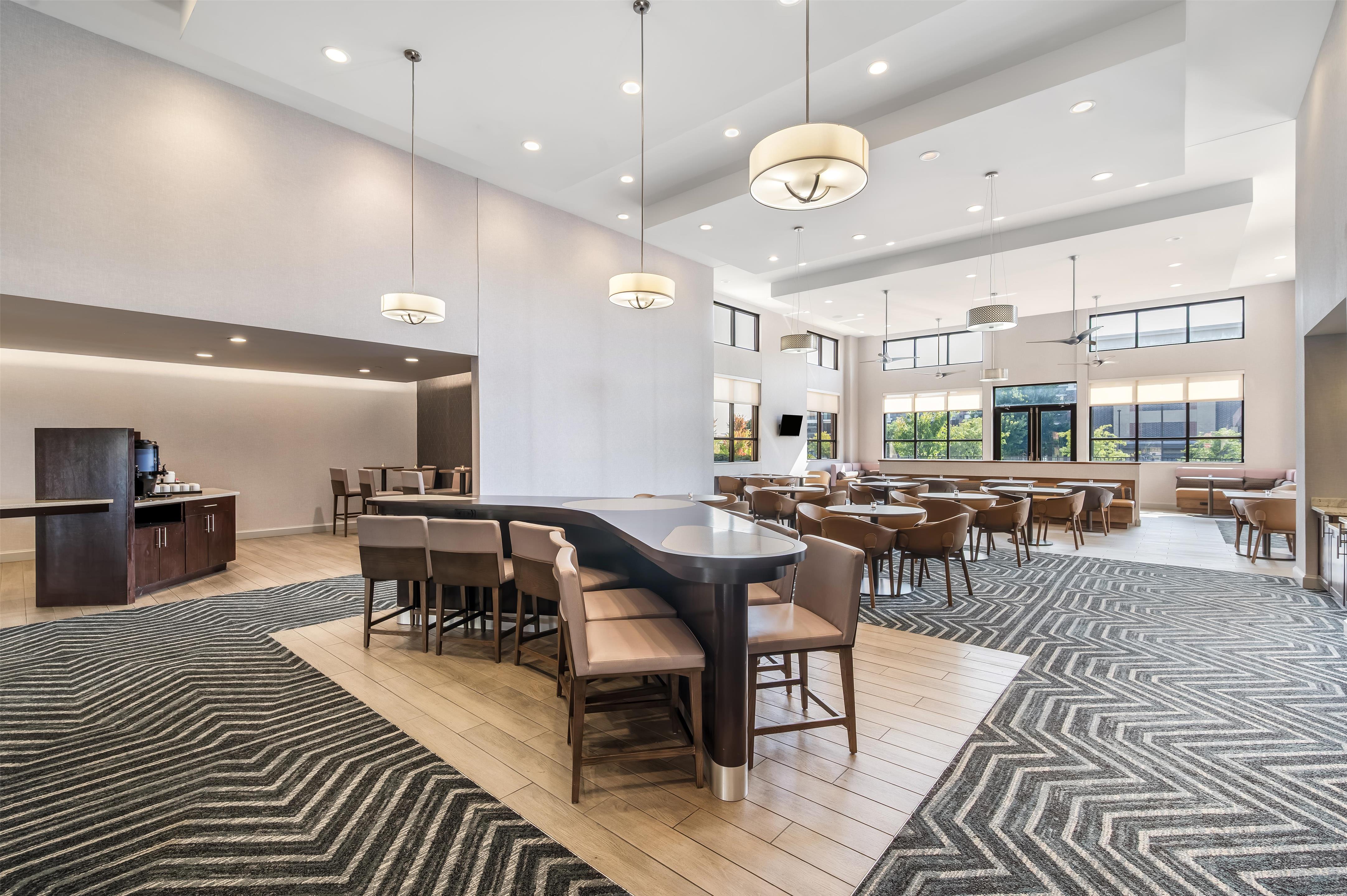 Breakfast Area | Homewood Suites By Hilton Cincinnati Mason