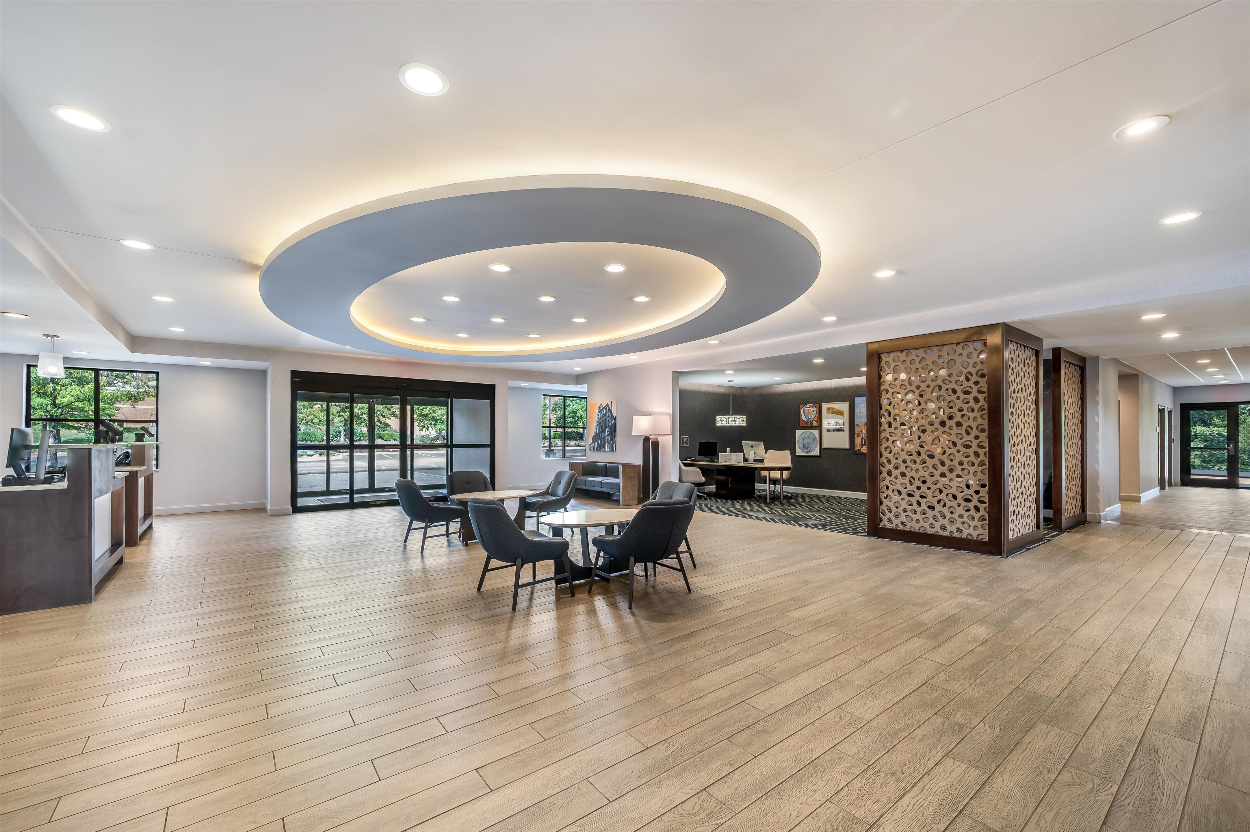 Lobby | Homewood Suites By Hilton Cincinnati Mason