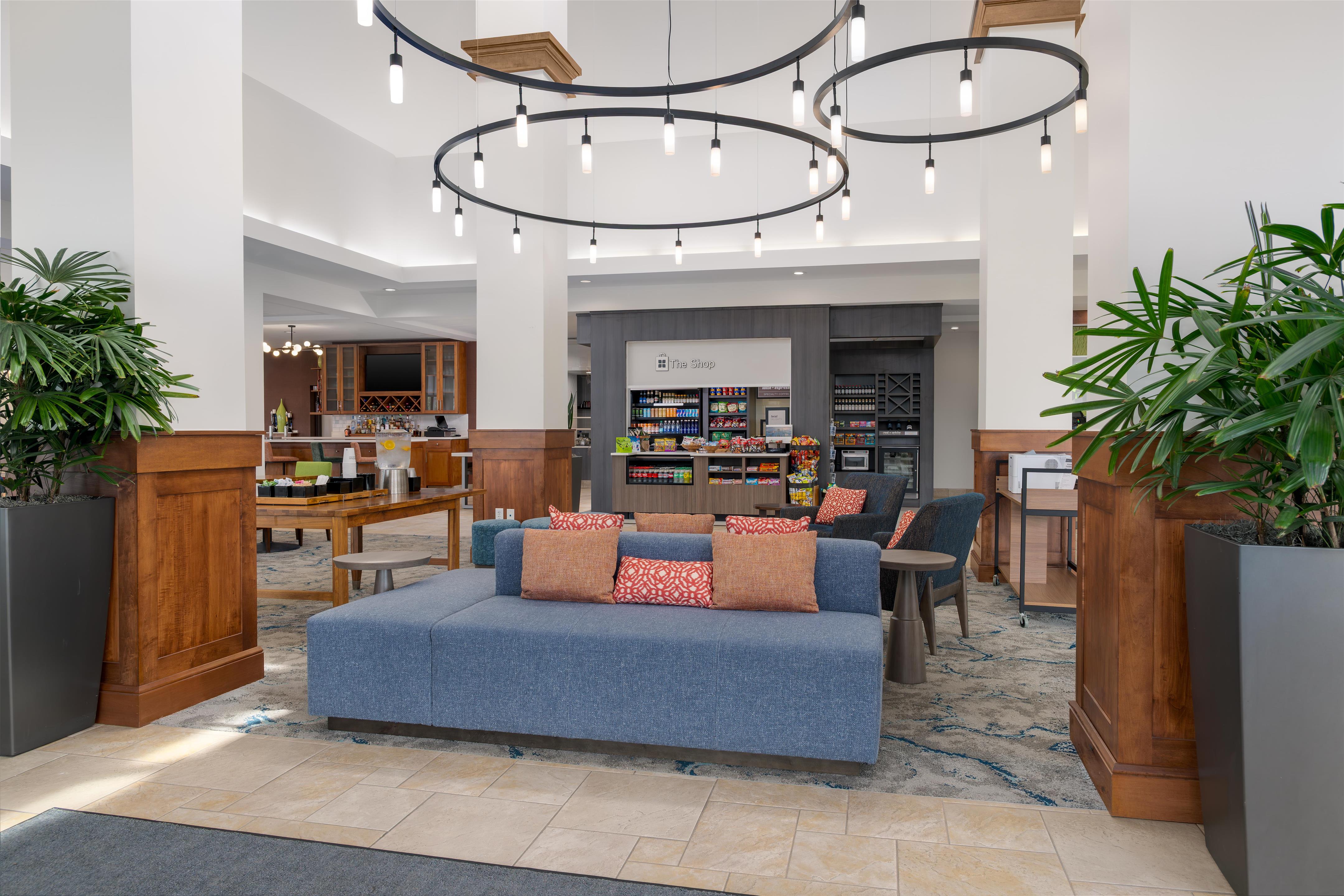 Lobby | Hilton Garden Inn Cincinnati/West Chester