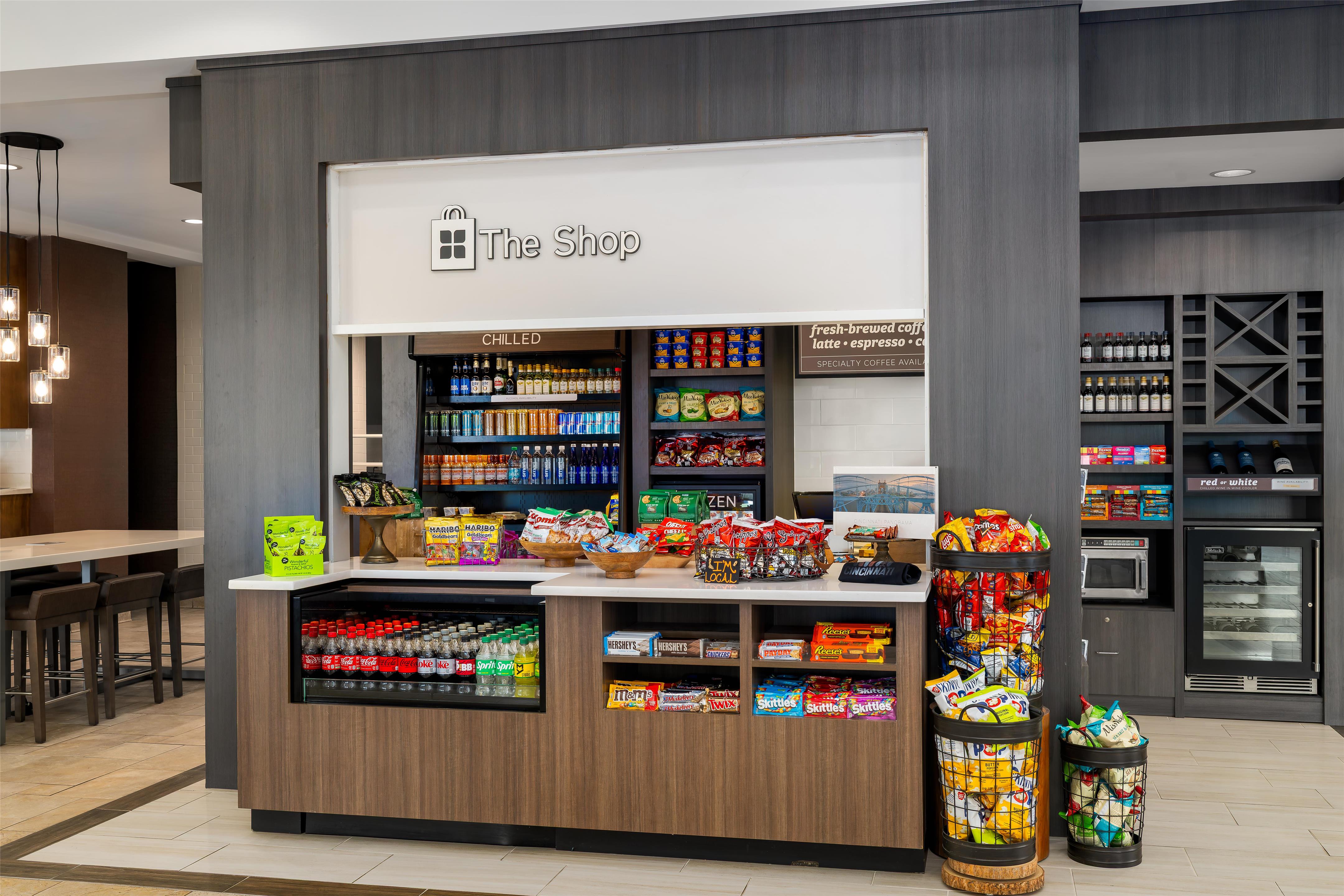 Restaurant | Hilton Garden Inn Cincinnati/West Chester