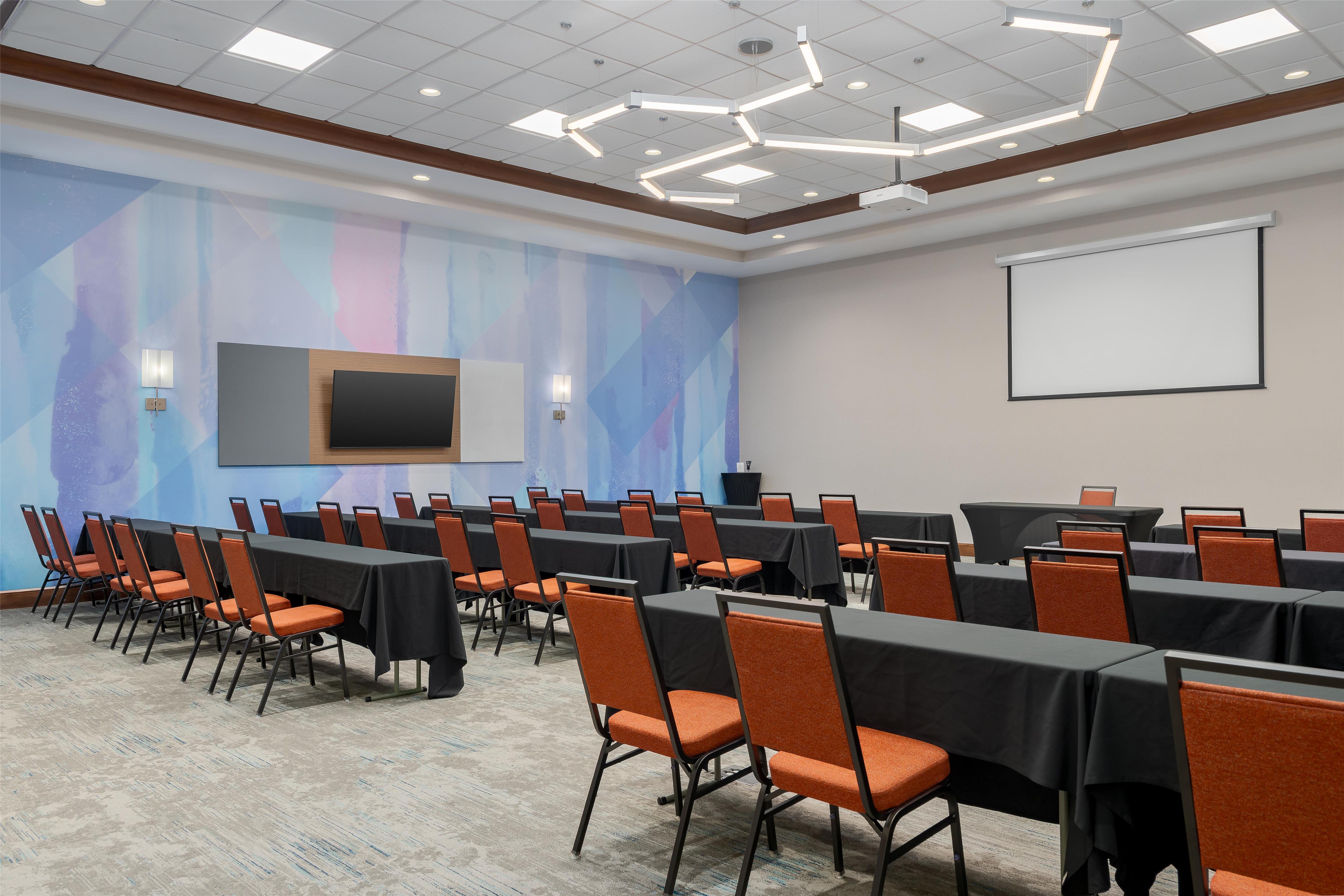 Meeting Room | Hilton Garden Inn Cincinnati/West Chester