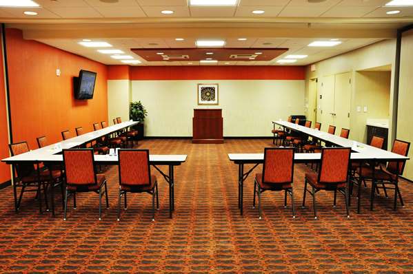  - Hampton Inn & Suites Uptown Cincinnati - I-71, Exit 3 & 3B