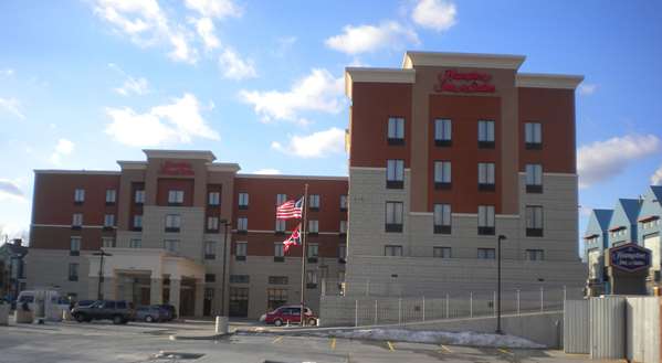 Exterior view - Hampton Inn & Suites Uptown Cincinnati - I-71, Exit 3 & 3B