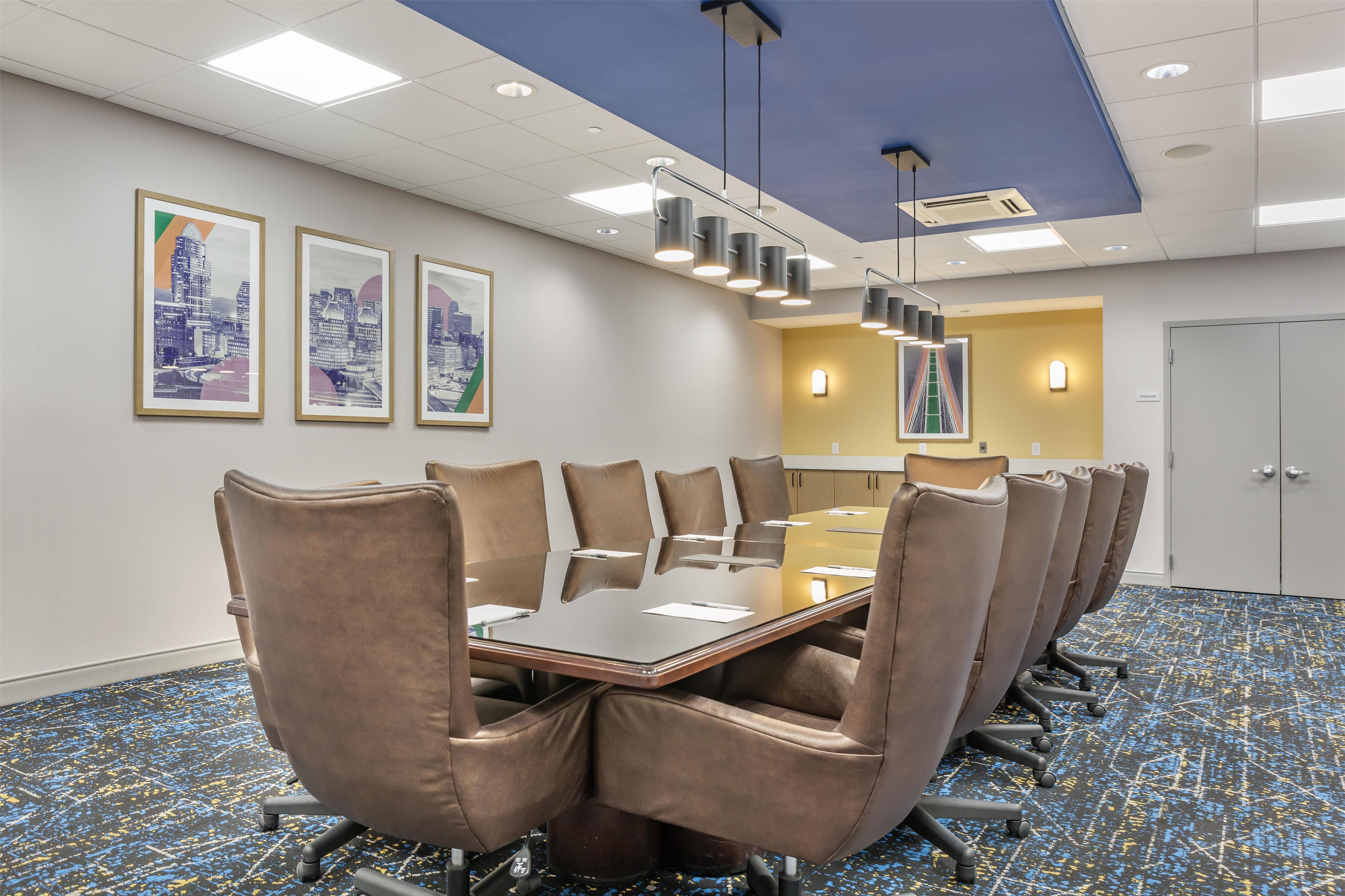 Meeting Room | Hampton Inn & Suites Cincinnati/Uptown-University Area