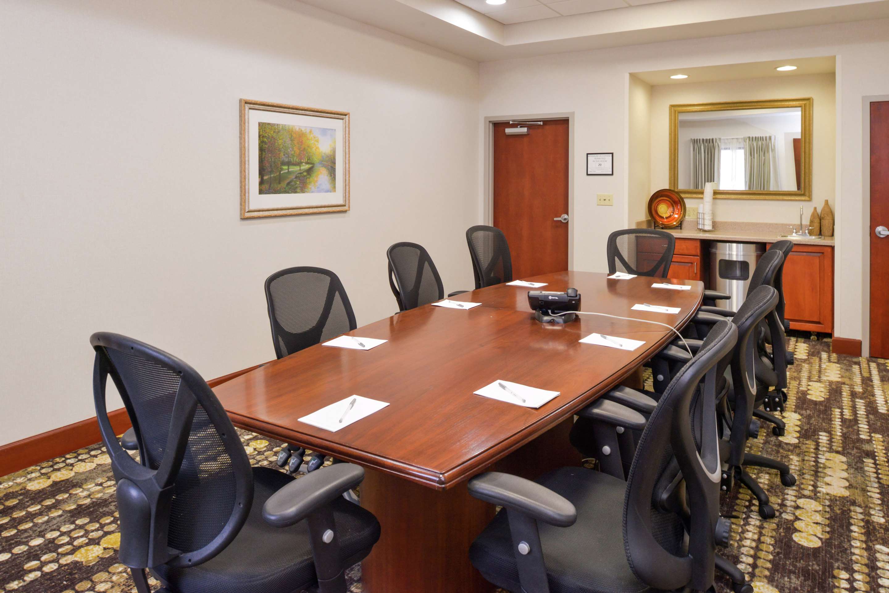 Meeting Room | Hampton Inn & Suites Wilmington