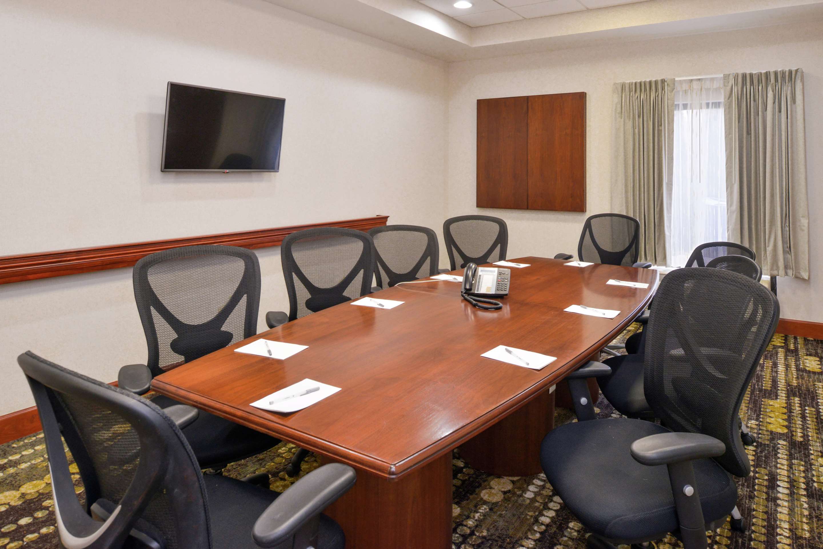 Meeting Room | Hampton Inn & Suites Wilmington