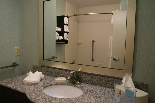  - Hampton Inn & Suites Wilder - I-275, Exit 77