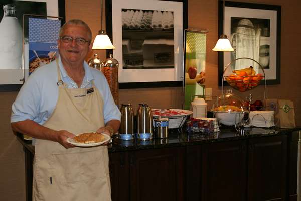 Restaurant - Hampton Inn & Suites Wilder - I-275, Exit 77