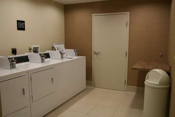  - Hampton Inn & Suites Wilder - I-275, Exit 77