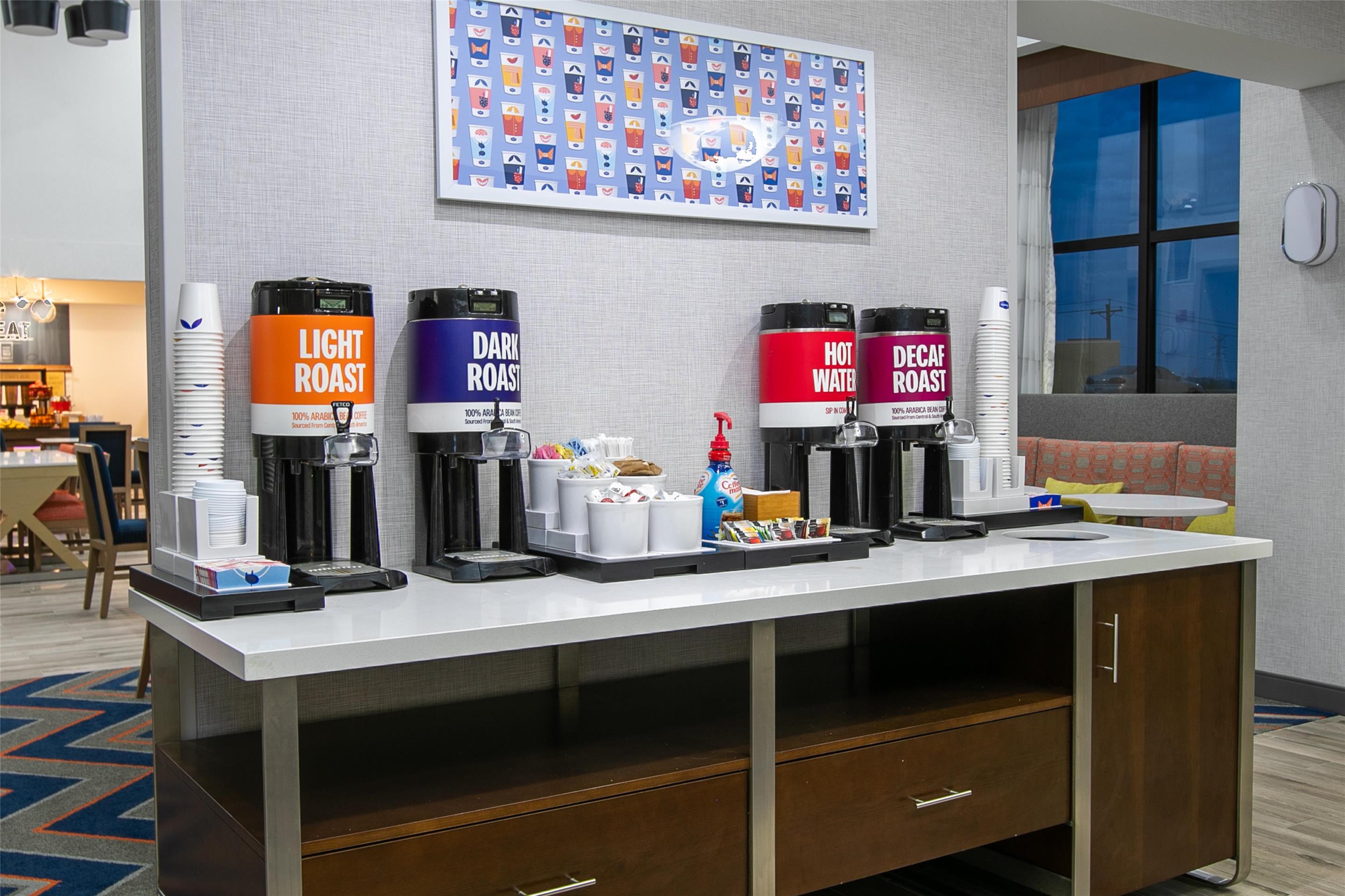 Lobby | Hampton Inn & Suites Wilder