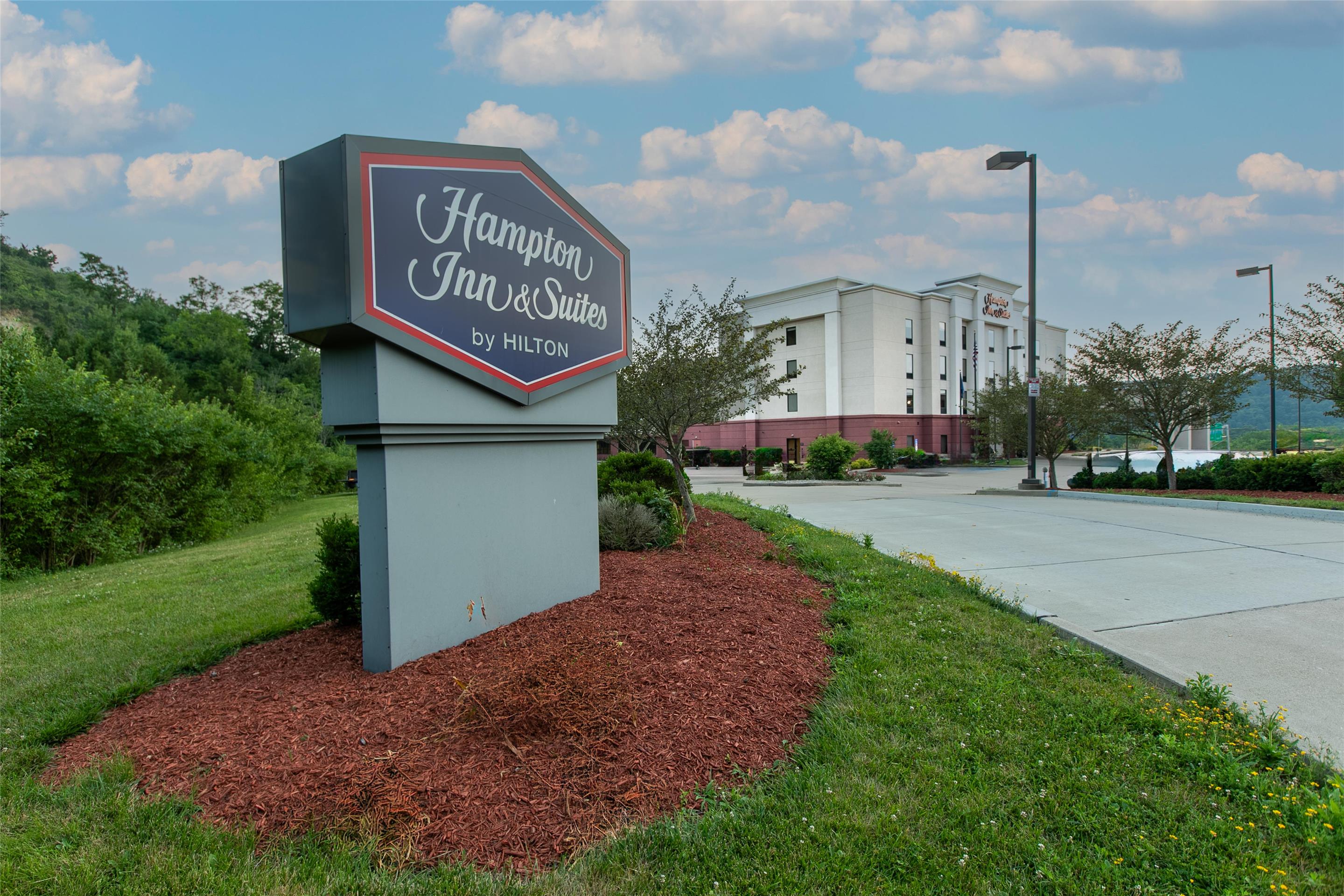 Exterior | Hampton Inn & Suites Wilder