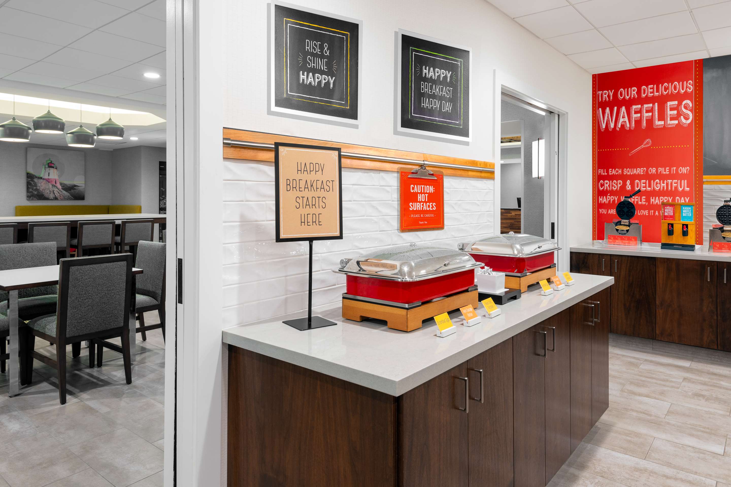 Breakfast Area | Hampton Inn Coventry - Warwick Area